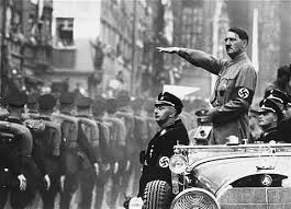 images-2-1 Adolf Hitler'in Yahudilere Karşı Ayırım Siyaseti